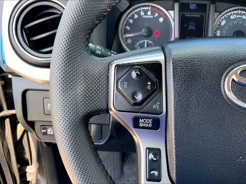 Used 2023 Toyota Tacoma SR5 RWD image 23