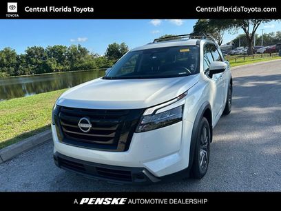 Used 2023 Nissan Pathfinder SV w/ SV Premium Package