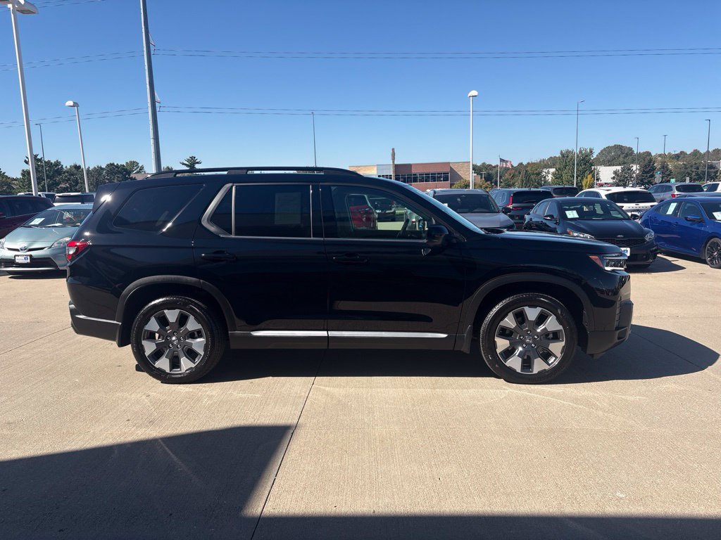 Certified 2026 Honda Pilot Elite image 4