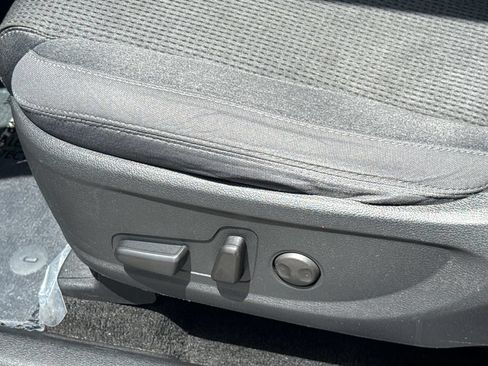 Used 2019 Hyundai Santa Fe SEL FWD image 24