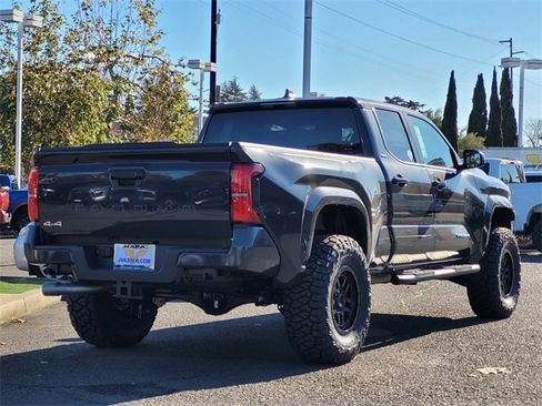 New 2026 Toyota Tacoma SR5 image 5