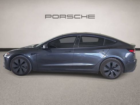 Used 2025 Tesla Model 3 Long Range RWD image 2