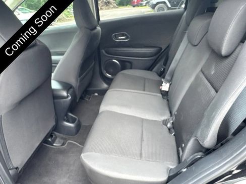Used 2022 Honda HR-V EX image 43
