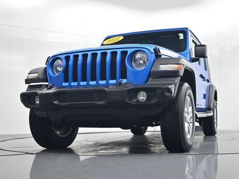 Used 2022 Jeep Wrangler Unlimited Sport AWD/4WD image 46