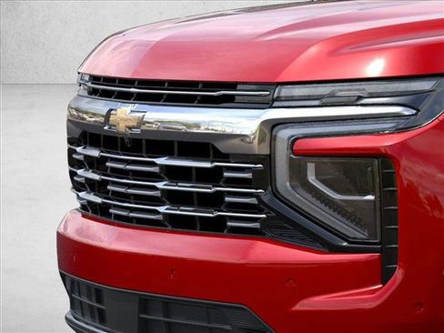New 2026 Chevrolet Suburban Premier image 13