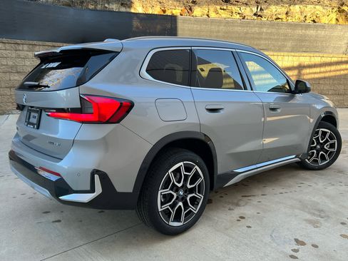 Used 2025 BMW X1 xDrive28i w/ Convenience Package image 3