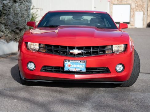 Used 2010 Chevrolet Camaro LT image 2