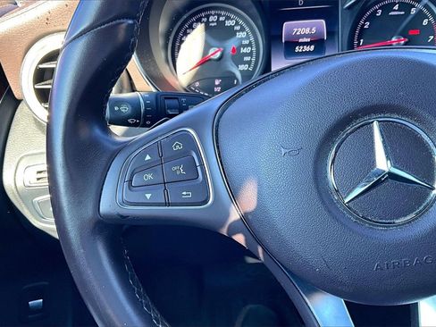 Used 2018 Mercedes-Benz GLC 300 GLC 300 image 15