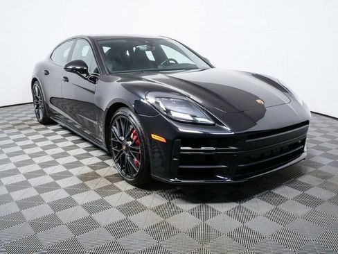 Certified 2026 Porsche Panamera GTS image 27