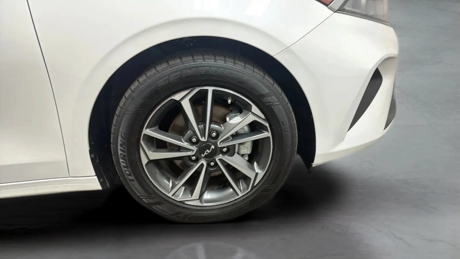 Used 2023 Kia Forte LXS FWD image 23