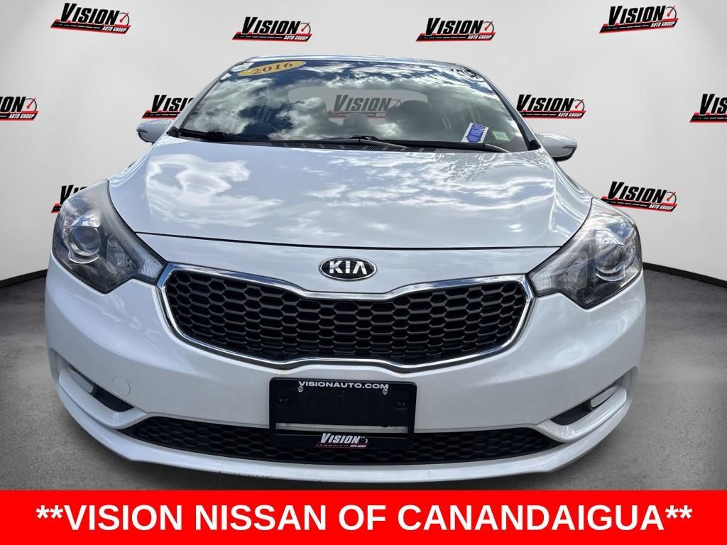 Used 2016 Kia Forte EX FWD image 2