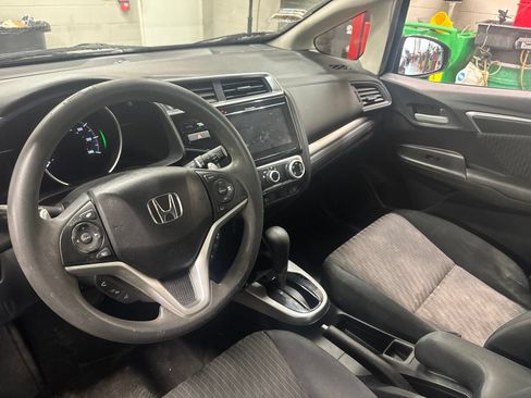 Used 2018 Honda Fit EX image 4