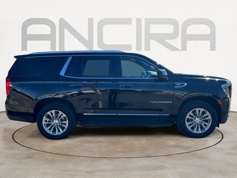 Used 2023 GMC Yukon SLT image 11