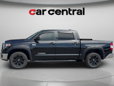 Used 2021 Toyota Tundra SR5 w/ SR5 Upgrade Package AWD/4WD image 2