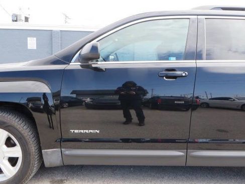 Used 2015 GMC Terrain SLT w/ Open Road Package image 29