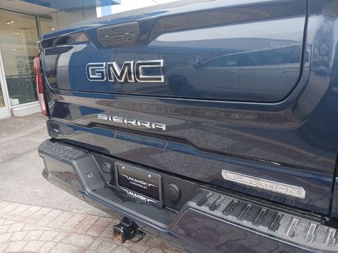 Used 2022 GMC Sierra 1500 Elevation image 8