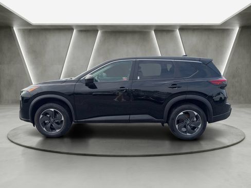 Used 2025 Nissan Rogue SV AWD/4WD image 4
