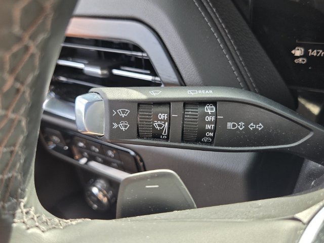Used 2026 GMC Yukon Denali w/ Sun & Power Step Package RWD image 33