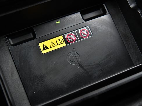 Used 2024 Toyota bZ4X AWD w/ Weather Package image 28