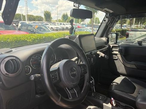 Used 2016 Jeep Wrangler Unlimited Sport w/ Quick Order Package 24S AWD/4WD image 3