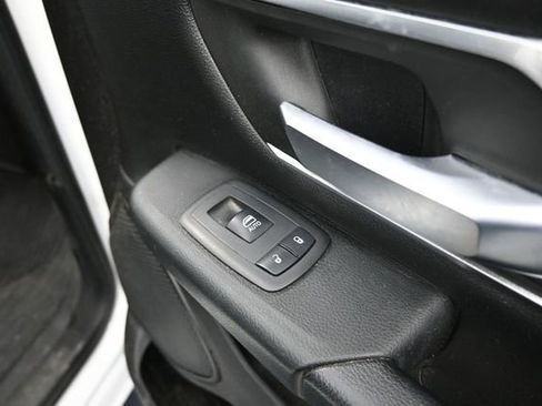 Used 2019 RAM 1500 Big Horn AWD/4WD image 36