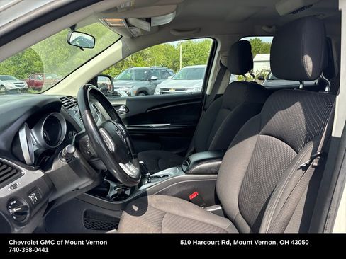 Used 2017 Dodge Journey GT w/ Driver Convenience Group AWD/4WD image 19
