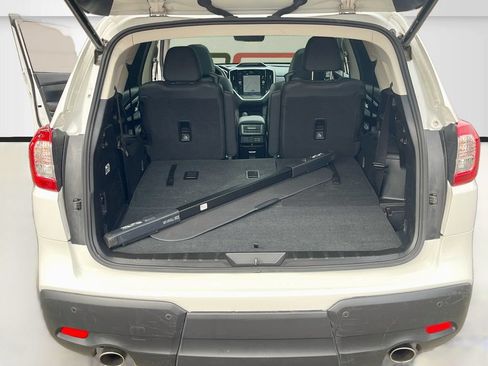 Used 2024 Subaru Ascent Limited w/ Technology Package AWD/4WD image 28