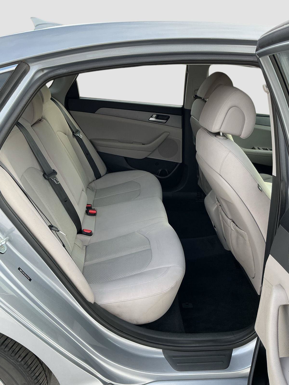 Used 2016 Hyundai Sonata SE FWD image 21