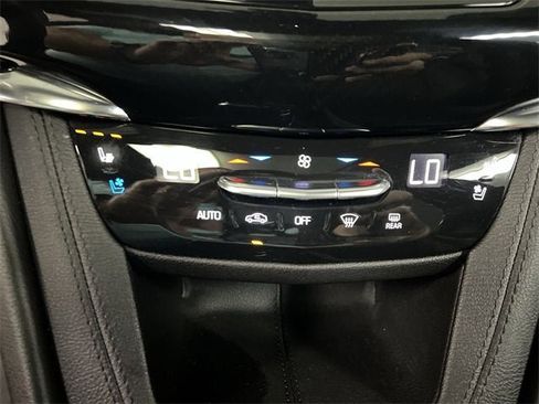 Certified 2020 Cadillac XT6 Sport image 18