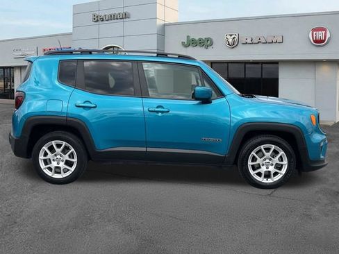 Certified 2021 Jeep Renegade Latitude w/ Luxury Group I FWD image 8