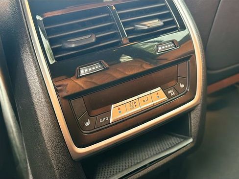 Used 2025 BMW X5 xDrive40i image 19