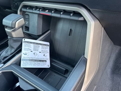 New 2026 Toyota Tundra SR5 w/ SR5 Convenience Package RWD image 17