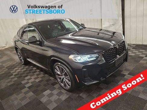 Used 2022 BMW X4 xDrive30i AWD/4WD image 1