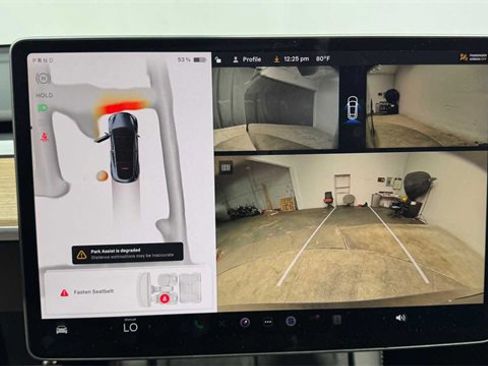 Used 2024 Tesla Model Y Long Range image 25