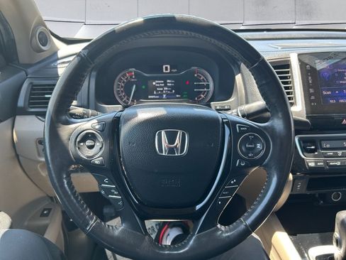 Used 2019 Honda Ridgeline RTL-E image 9