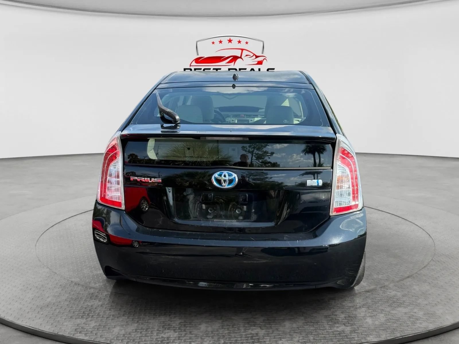 Used 2012 Toyota Prius Two FWD image 4
