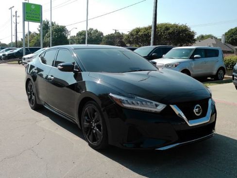 Used 2021 Nissan Maxima 3.5 SV w/ Floor Mat Group FWD image 4