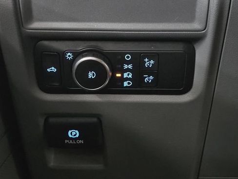 Used 2023 Ford F150 XLT AWD/4WD image 34