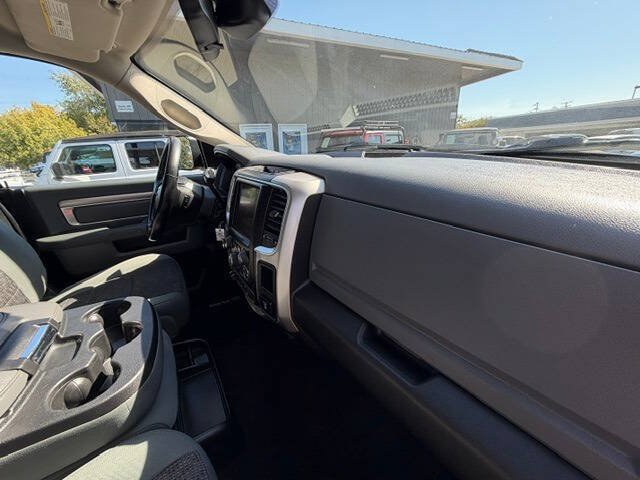 Used 2016 RAM 3500 Big Horn AWD/4WD image 27