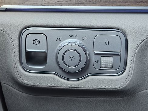 Certified 2025 Mercedes-Benz GLE 580 4MATIC image 23