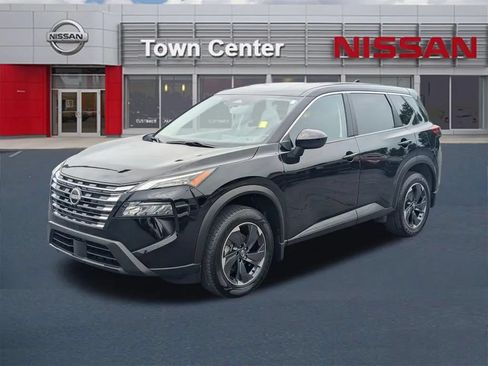 Certified 2024 Nissan Rogue SV FWD image 3