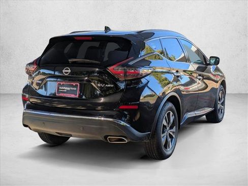 Used 2023 Nissan Murano SV image 5