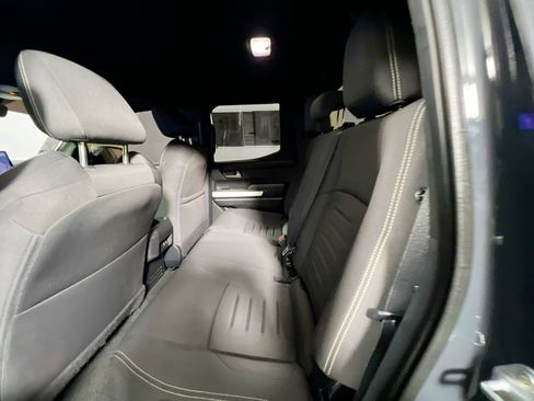 Used 2024 Toyota Tacoma TRD Sport image 29