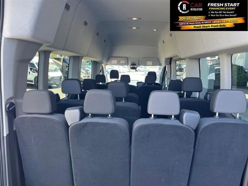 Used 2024 Ford Transit 350 XLT image 12