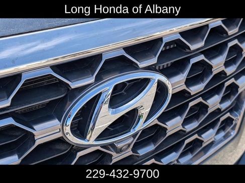 Used 2020 Hyundai Santa Fe Limited FWD image 4