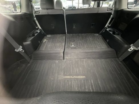 Certified 2021 Toyota Highlander LE AWD/4WD image 15