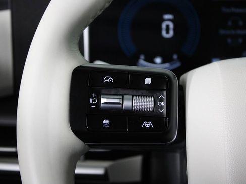 Certified 2025 Hyundai Santa Fe SE FWD image 27