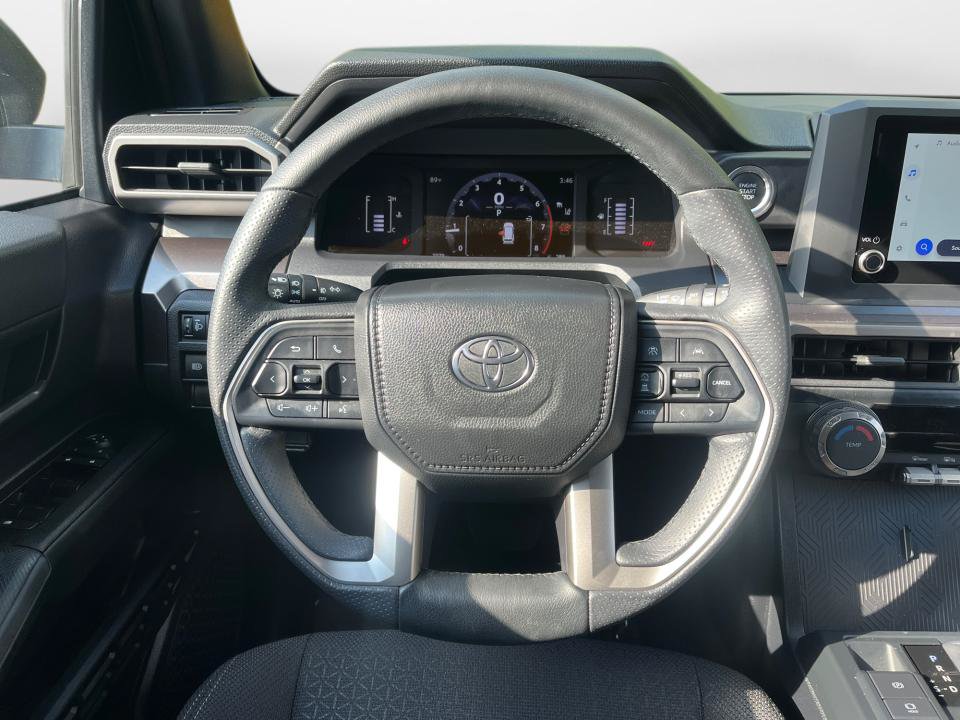 Used 2026 Toyota 4Runner SR5 RWD image 10