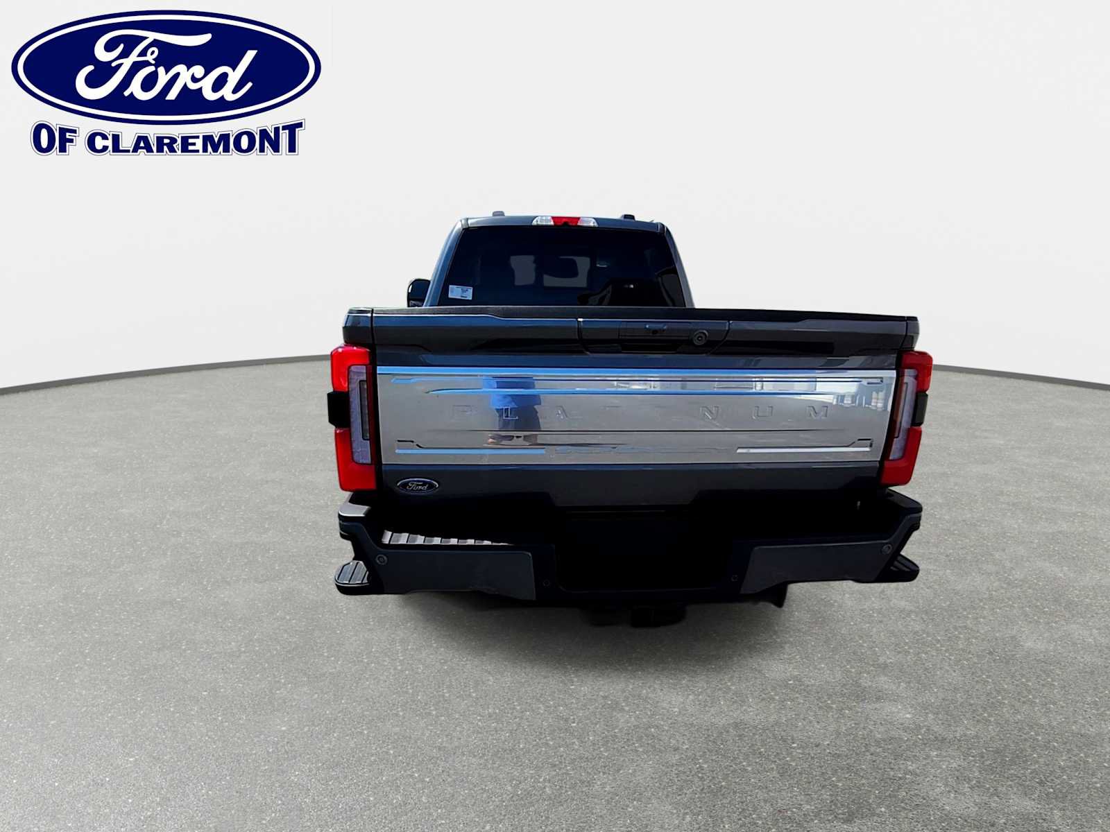 New 2026 Ford F250 Platinum w/ Platinum Plus Package AWD/4WD image 7