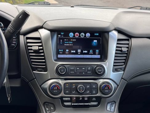 Used 2019 Chevrolet Suburban LT AWD/4WD image 32